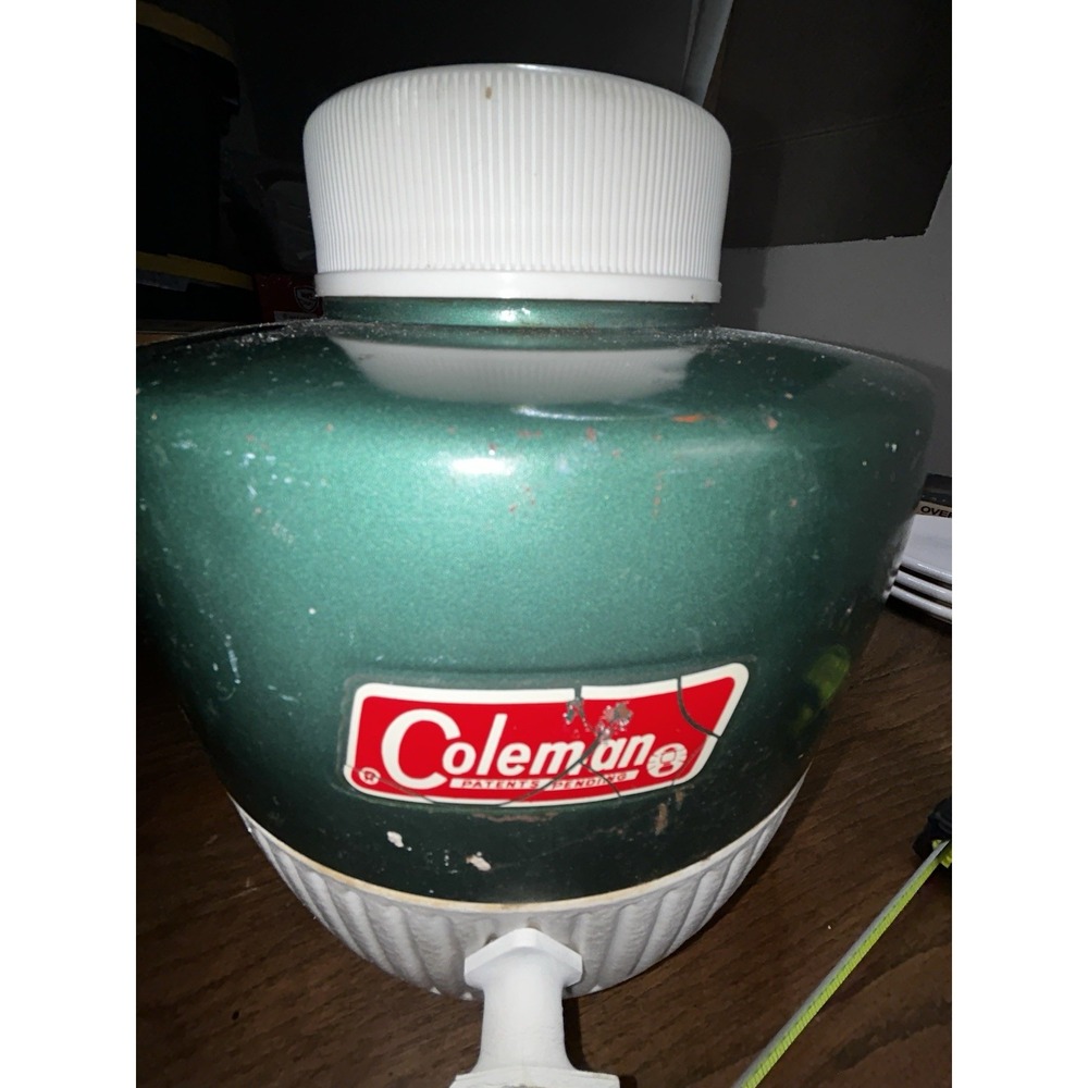 Coleman One Gallon Cooler With Cup Picnic Lakeside Beach 1960's Fun USA